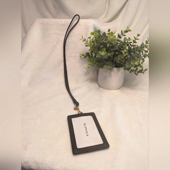 🌸 Coach Black Signature Crossgrain Leather Id Lanyard w/ Card Slots NWT - Picture 5 of 17